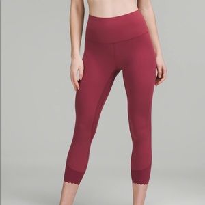 Maroon scallop lululemon align leggings